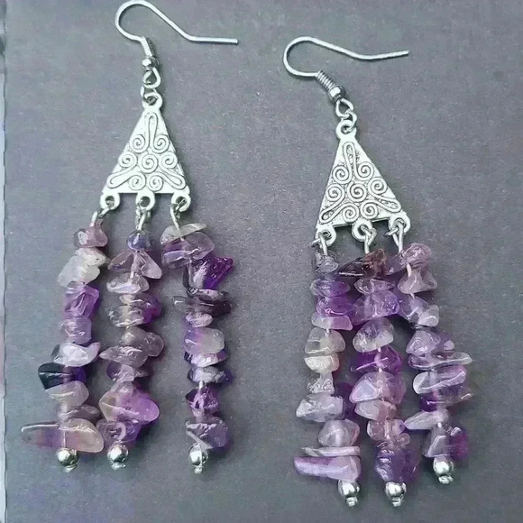 Vintage Jewelry - Silver tone amethyst vintage earrings